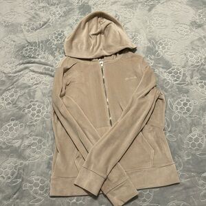 Tan sweatshirt never worn